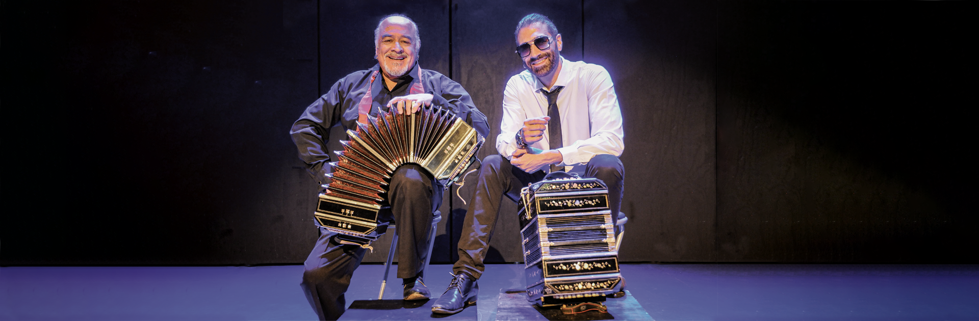 César Olguín y Pablo Ahmad, Tango Bar