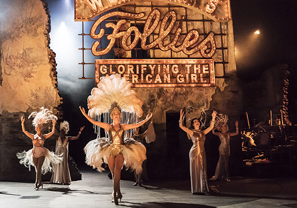  Imelda Staunton protagoniza el deslumbrante musical Follies en el NT Live