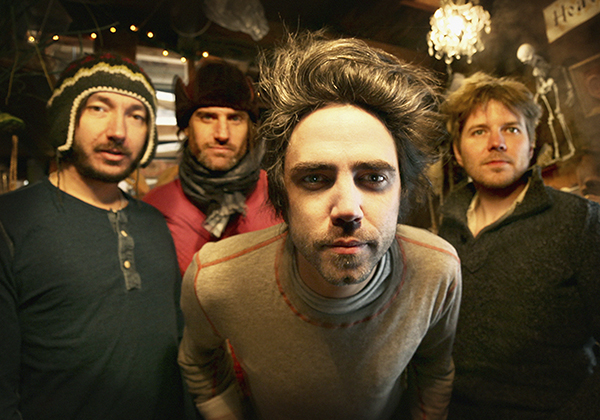  El cantautor canadiense Patrick Watson debutará en México este miércoles