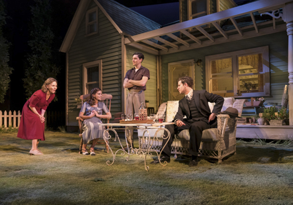  Con la devastadora obra Todos mis hijos, de Arthur Miller, continúa la temporada 2019-2020 del National Theatre Live