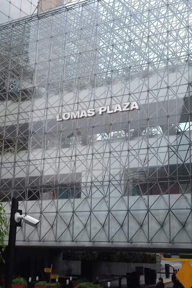 Centro comercial Lomas Plaza